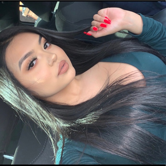 Meet your Posher, Cassy - Picture 1 of 1